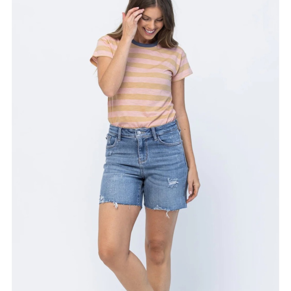 Judy Blue Embroidered Pocket High Waist Cut Off Shorts 1XL